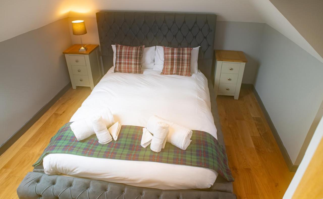 Luxury 4 Bedroom Cottage With Stunning Views Near Fairy Pools! Carbost  Exterior foto